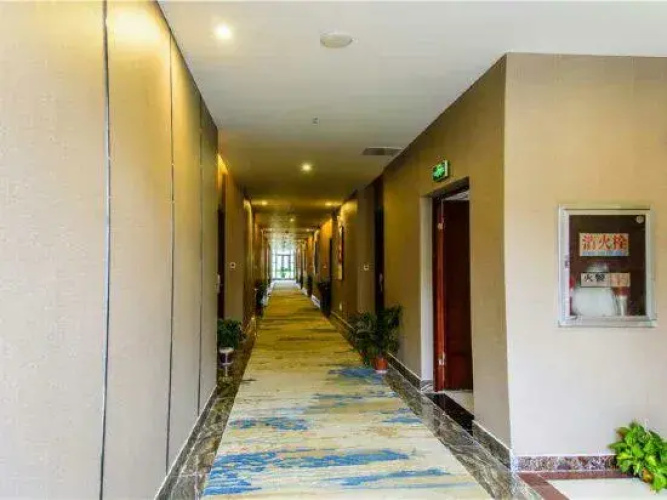 Jincheng Hotel