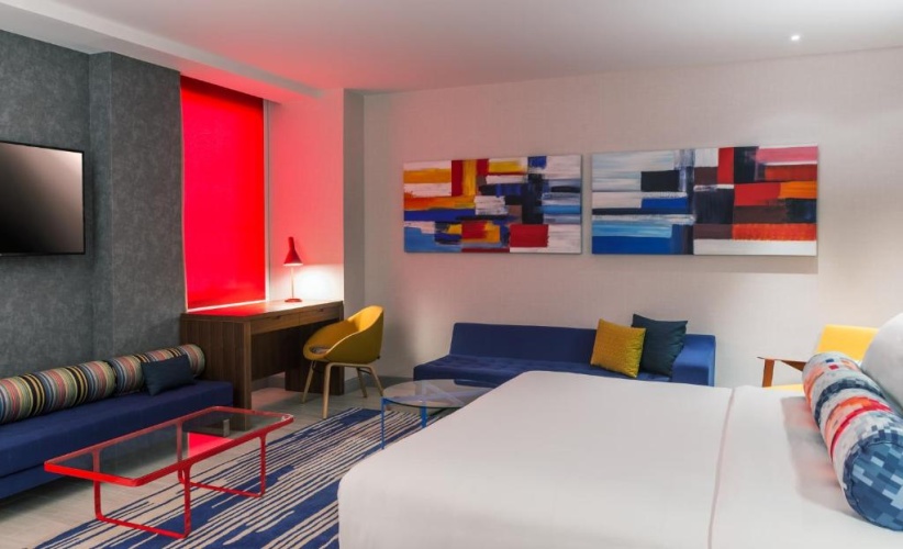 Ultra Savvy Double Suite