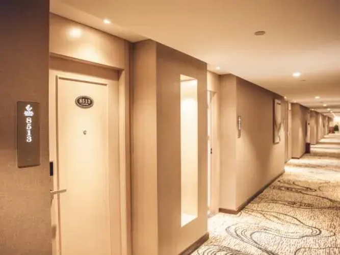 Dora International Hotel
