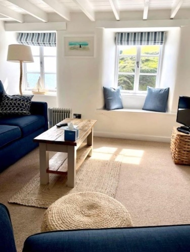 1 Bedroom Deluxe Cottage with sea view