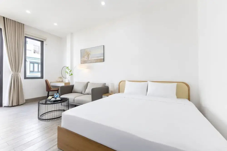 Lumi Hotel by  Vega
