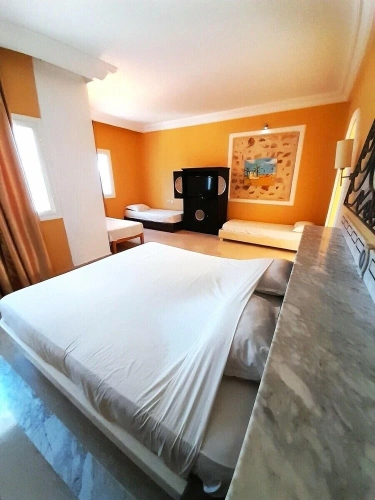 2 Bedrooms Quadruple Suite