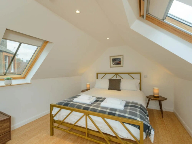 Curlew - Double Upper Apartment