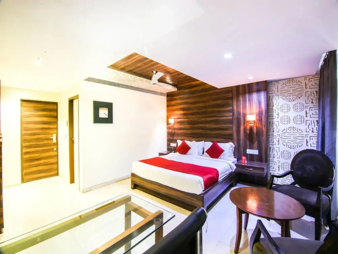 OYO 5561 Hotel Cambean