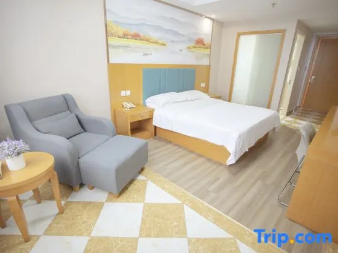 Violet Boutique Hotel