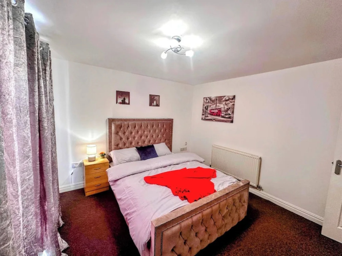 Contractor-friendly 2BR Gem Wi-fi & Free Parking