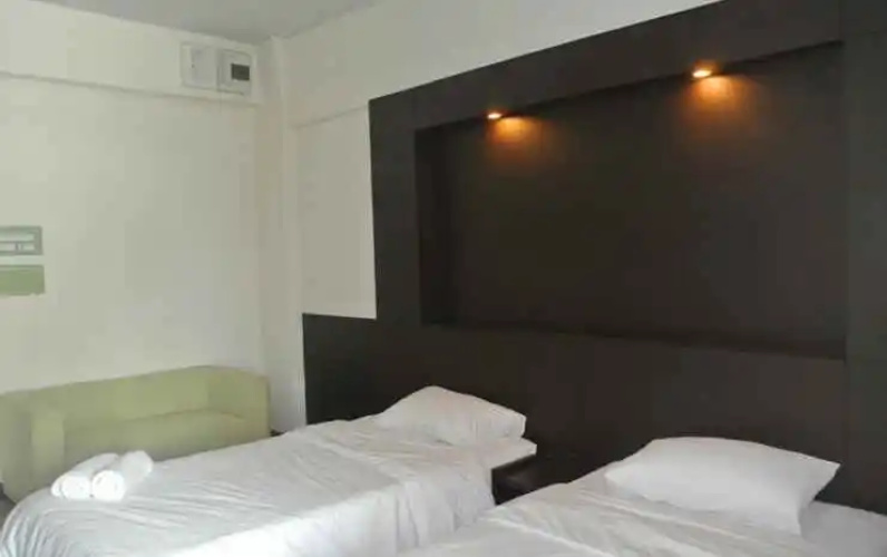 Phaiboonplace Hotel