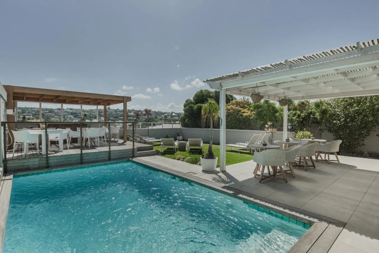 Cottage Pie Villa by Robberg