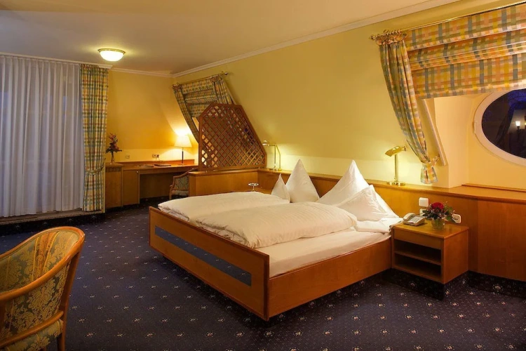 Deluxe Double room with balcony
