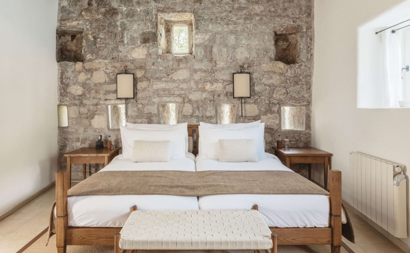 3 Bedrooms Cottage