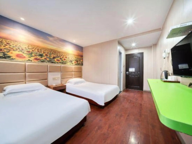 Kuocang Express Hotel