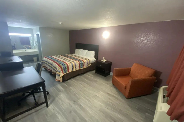 Diamond Inn