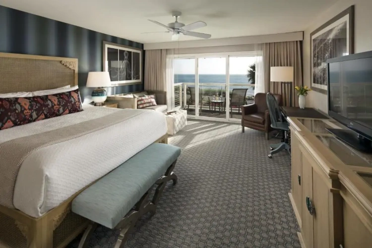 Standard Double room with balcony and with ocean view
