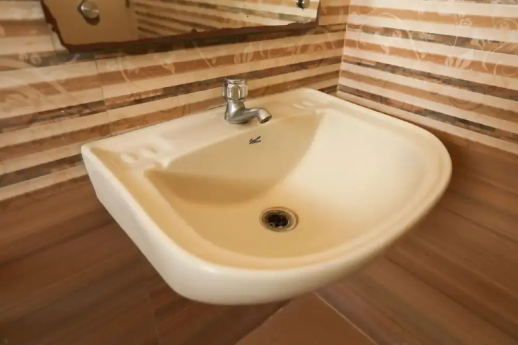 ULO Saicharan Comfort Inn