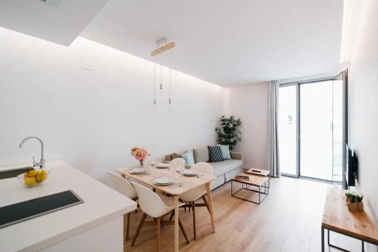1 Bedroom Apartment