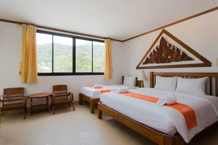 Standard Triple Family room with balcony