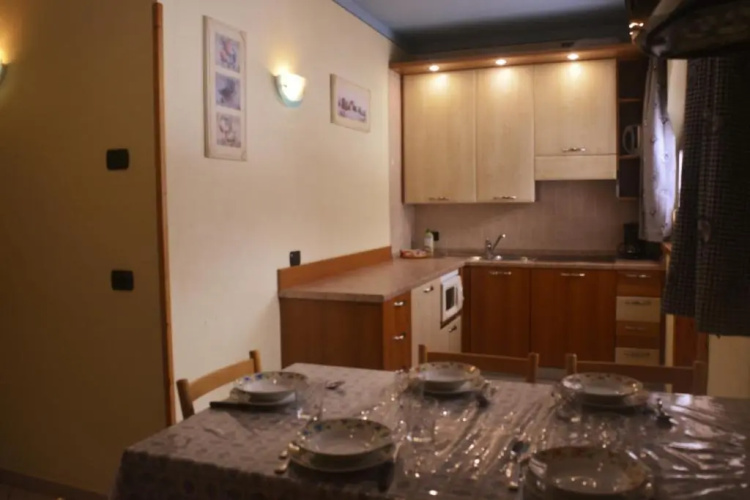 Snowflake Apartment