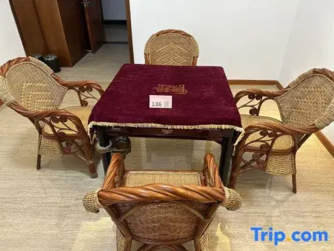 Jinzun Holiday Hotel
