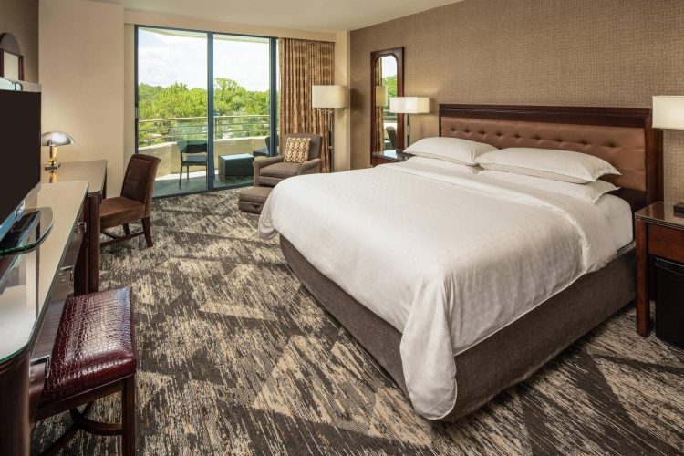 Standard Double Club room with balcony