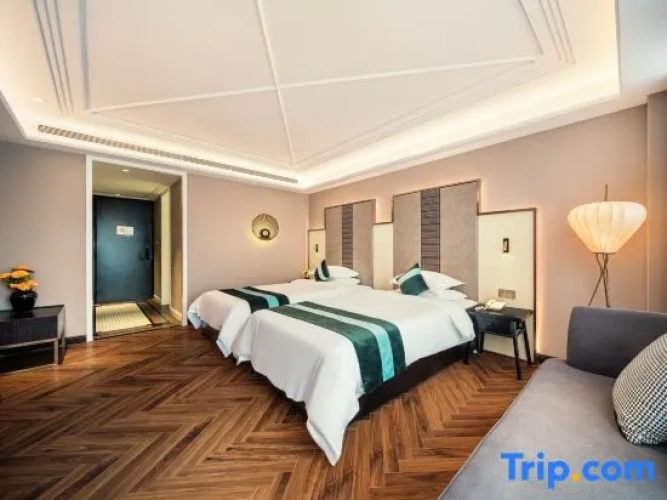 Classic Double room with river view