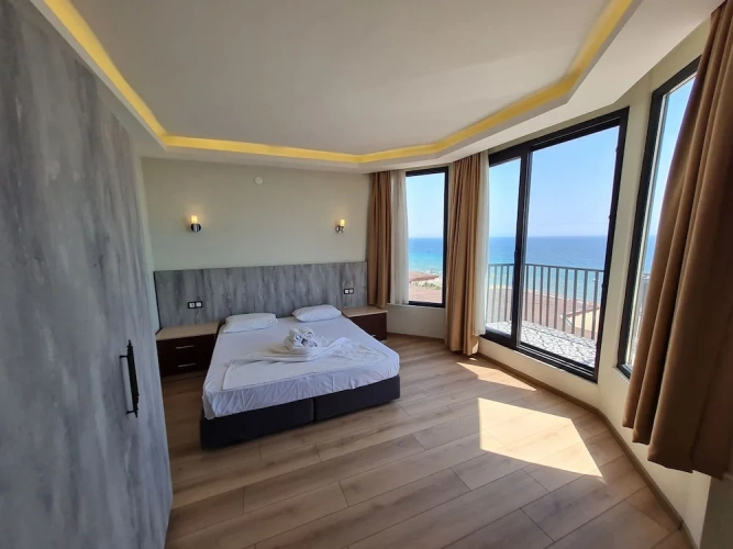 Double Suite with balcony and with sea view