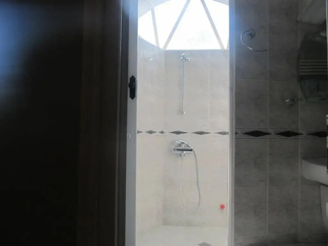 Tsisana Guest House