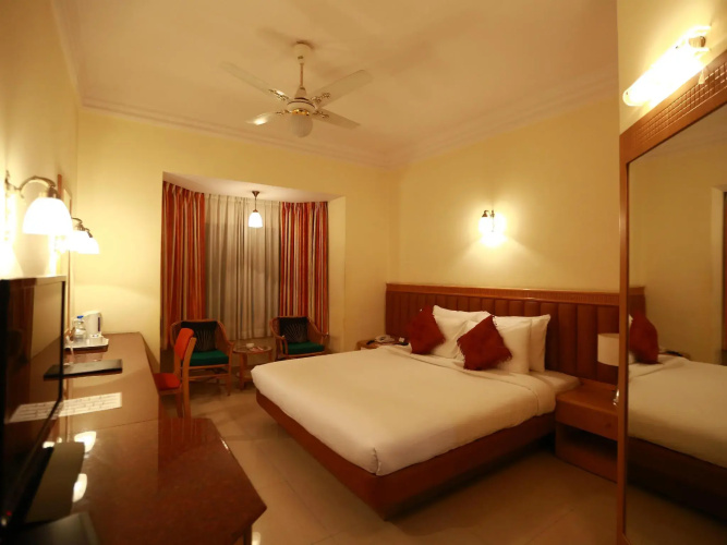 Highgates Hotel