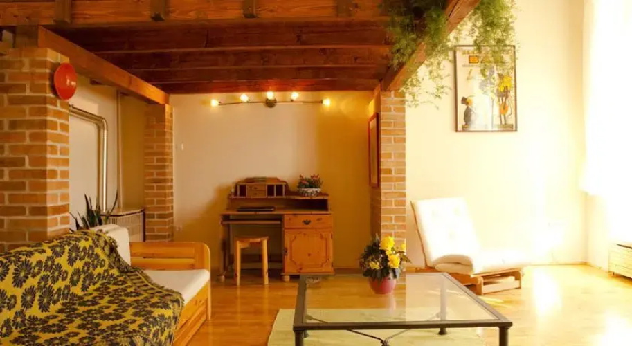 Minestrone Apartment