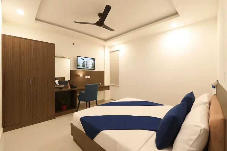 Hotel The Heights