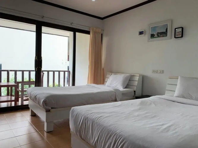 Superior Twin room with balcony