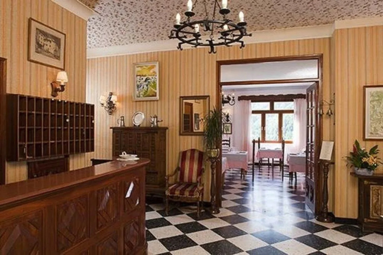 Logis Hotel Le Val du Tech