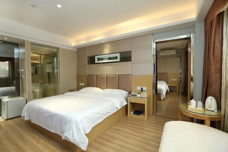 Yile Hotel