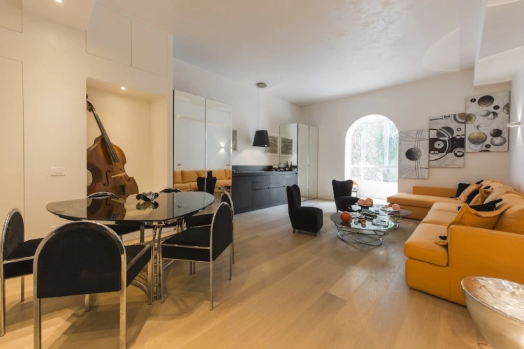2 Bedrooms Luxury Apartment
