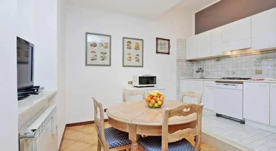 Castro Pretorio Halldis Apartments