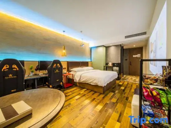 E-sport E-sports Homestay