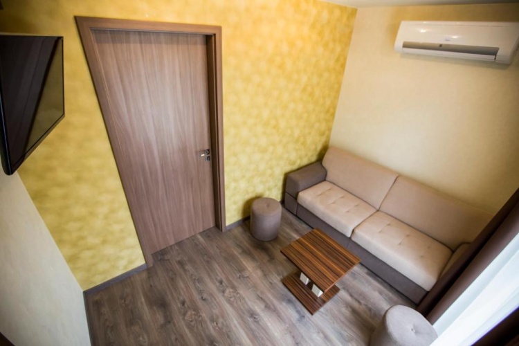 Standard Family room