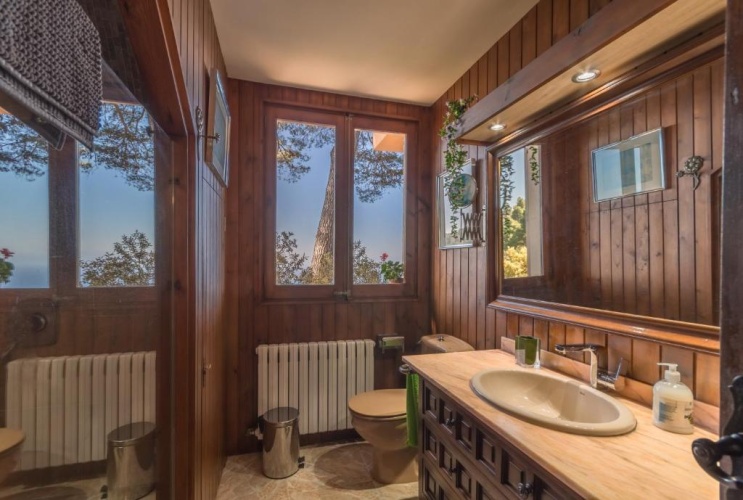 2 Bedrooms Cottage