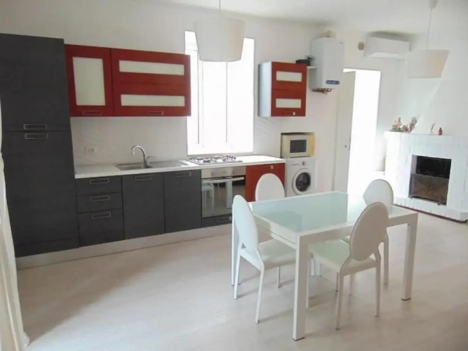 3 Bedrooms Apartment