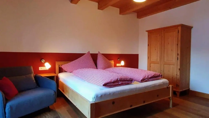 2 Bedrooms Double Apartment
