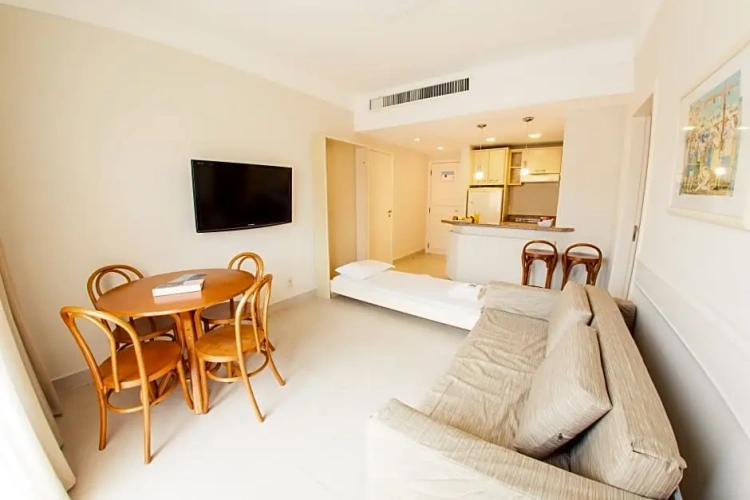 Luxury Suite