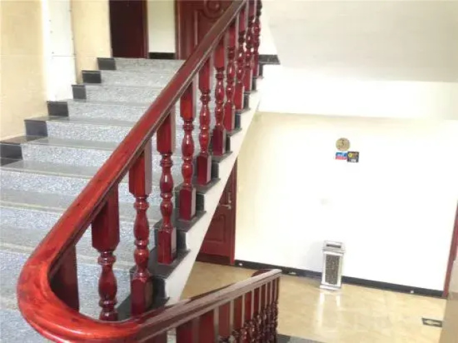 Jinli Business Hotel