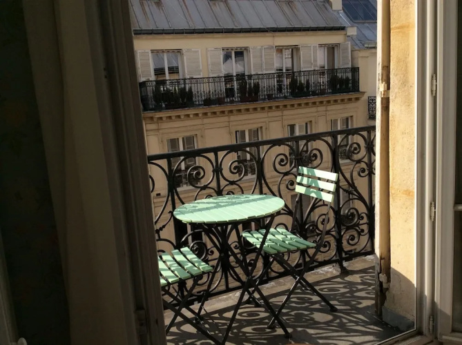 Chambres d'Hôtes Quartier Champs Elysées