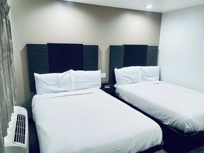 Deluxe Quadruple room