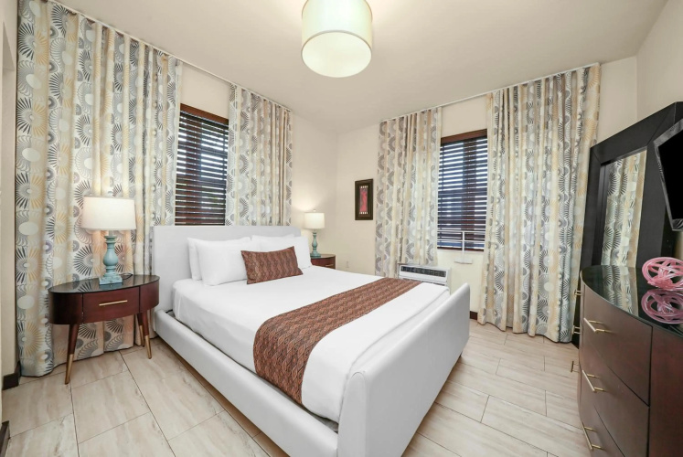 Tradewinds Apartment Hotel photo 6