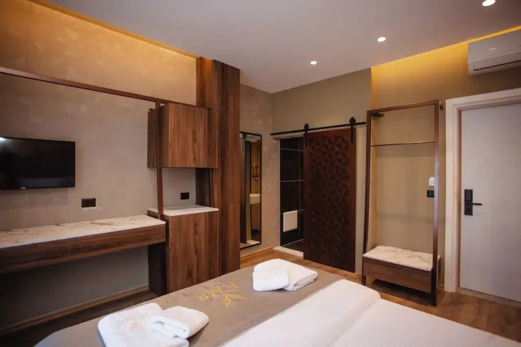 Hotel Flaer