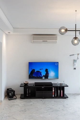 3 Bedrooms Luxury Apartment with lake view