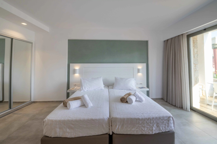 Apollon Hotel