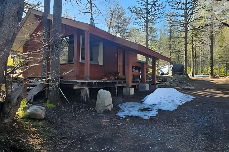 2 Bedrooms Cottage