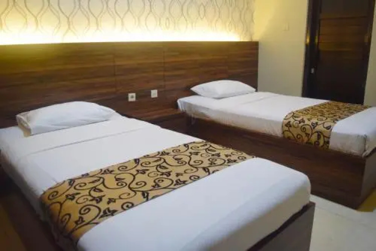 Megaria Hotel