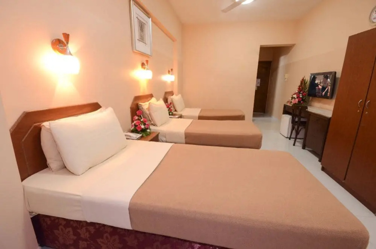 Melody Queen Hotel